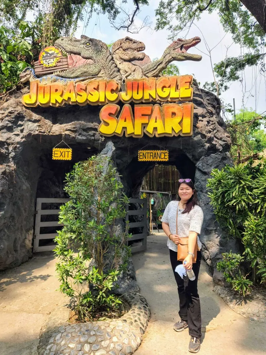 Dinosaur Island in Clark
