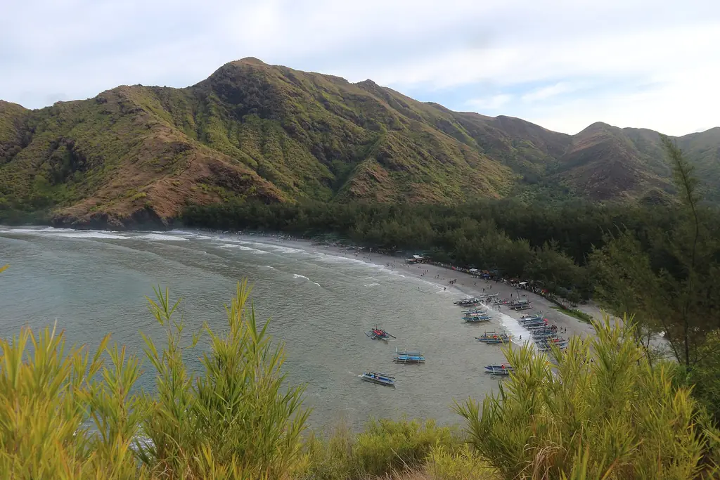 Anawangin Cove between the Zambales hills